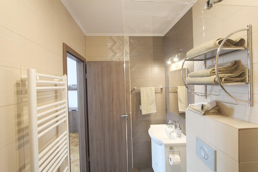 Central Parc Studios Sibiu Exterior foto